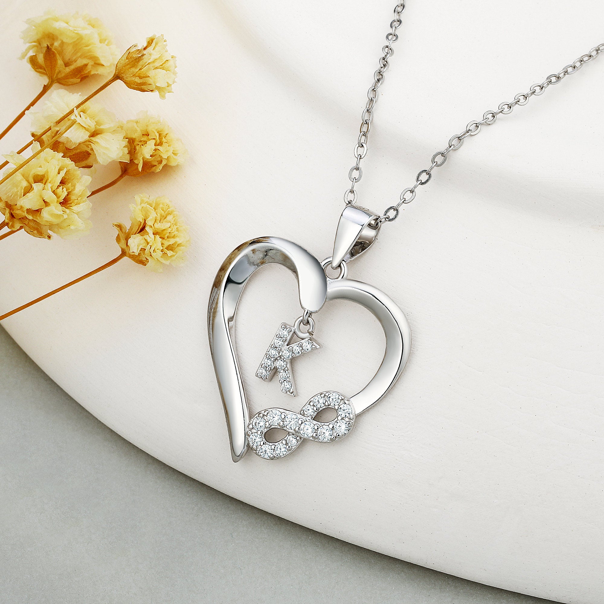 Romavan brand, glossy heart-shaped necklace, capital letter pendant necklace, letters A-Z