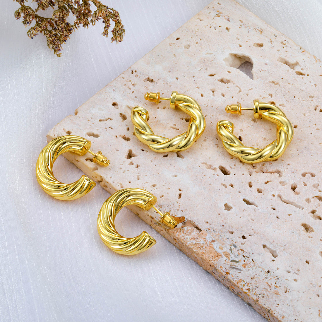 Golden/Silvery, two pairs of earrings set